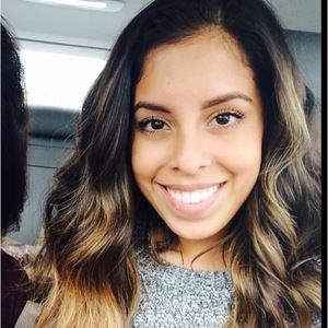 Meet your Posher, Daniela